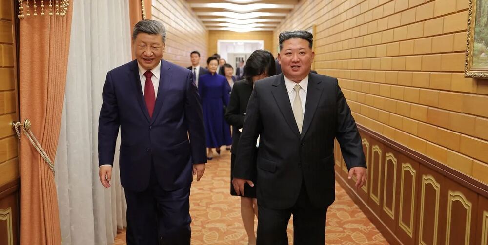 Kuzey Kore Lideri Kim Jong Un Yeni Sınır Köprüsünden Çin'e Geçti