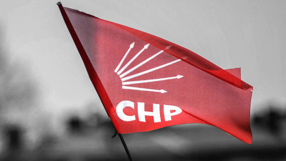 CHP'de Büyük İstifa