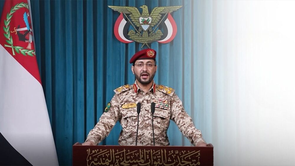 Husiler Aramco Rafinerisini Hedef Aldı