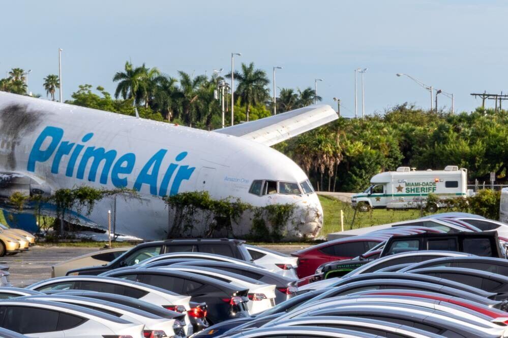 Miami Uluslararası Havalimanı'nda Amazon Air kargo uçağı kazasında 5 ölü