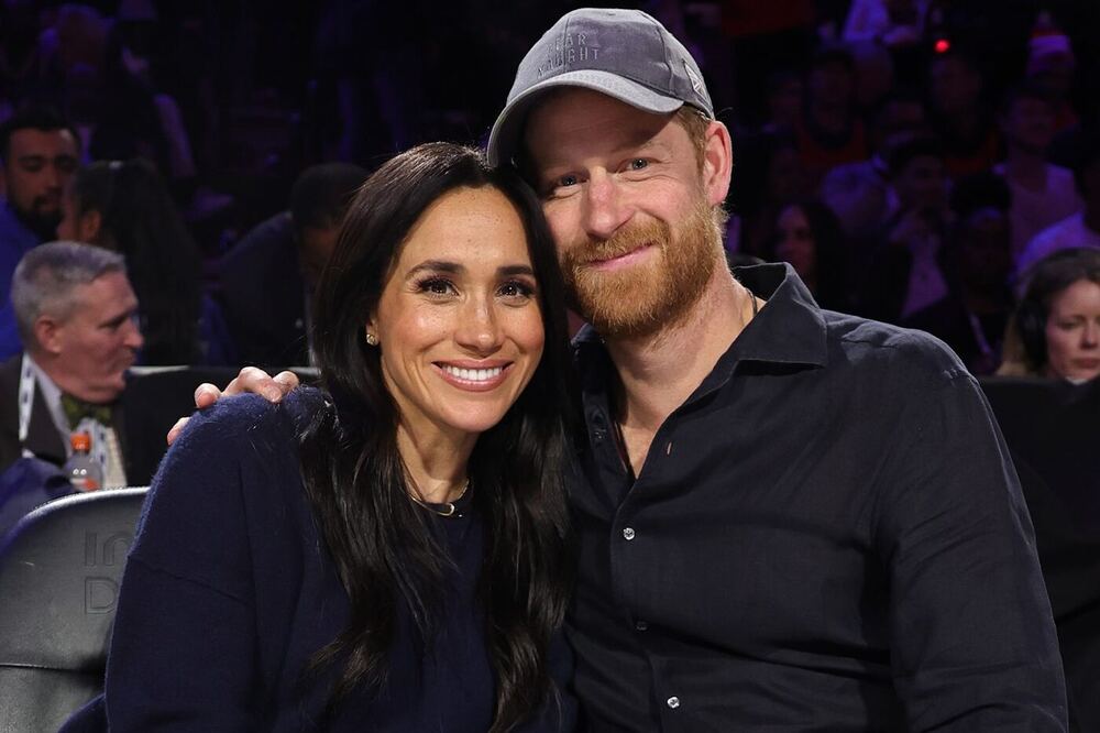 Prens Harry ve Meghan, Kraliyet Ailesi Çalışanı Olmayarak Sıradan Vatandaş Olacak