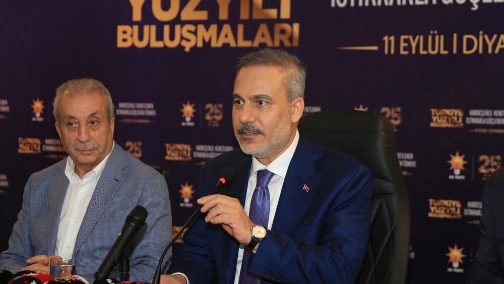 Hakan Fidan: Kürtçe Eğitimde Büyük Adım Atıldı
