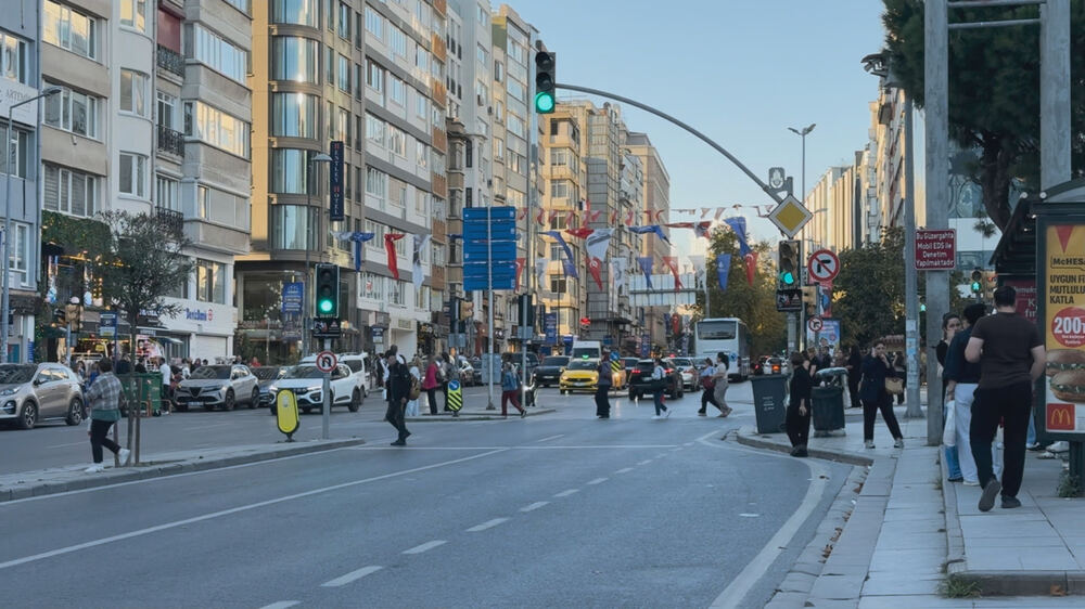 Türkiye'de Çocuk Suçluluğu Yükseliyor: Uzmanlar Eğitim ve Ekonomiyi Vurguluyor