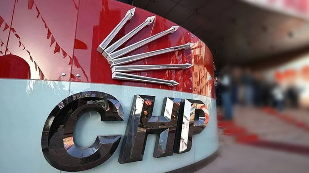 CHP, Yeni Parti Kongresine Katılan 5 Belediye Başkanını İhraç Etti