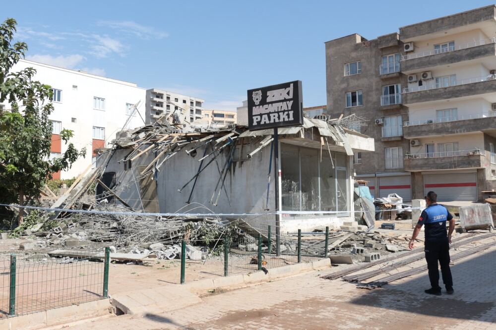 Şırnak Cizre'de inşaat çökmesi sonucu 5 işçi yaralandı