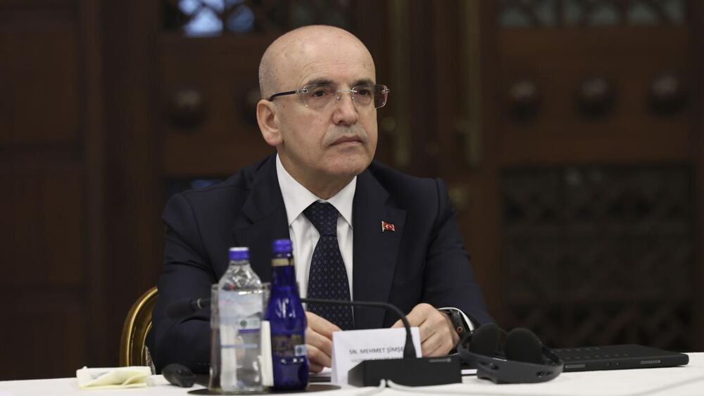 Mehmet Şimşek: Sorunlu Fonlar ve Ekonomik Dayanıklılık Hakkında Açıklama