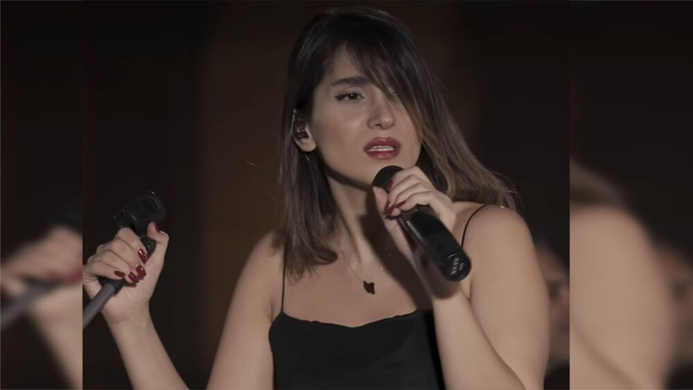 İran’da Kadın Şarkıcı ve Orkestrasına 74 Kırbaç Cezası Verildi