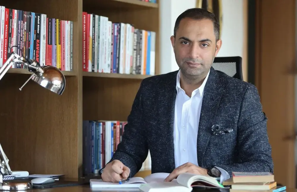 Gazeteci Murat Ağırel dezenformasyon suçlamasıyla gözaltına alındı