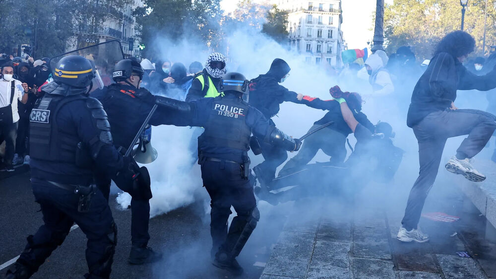 Fransa'da hayat pahalılığı protestolarında 550 bin kişi sokağa indi