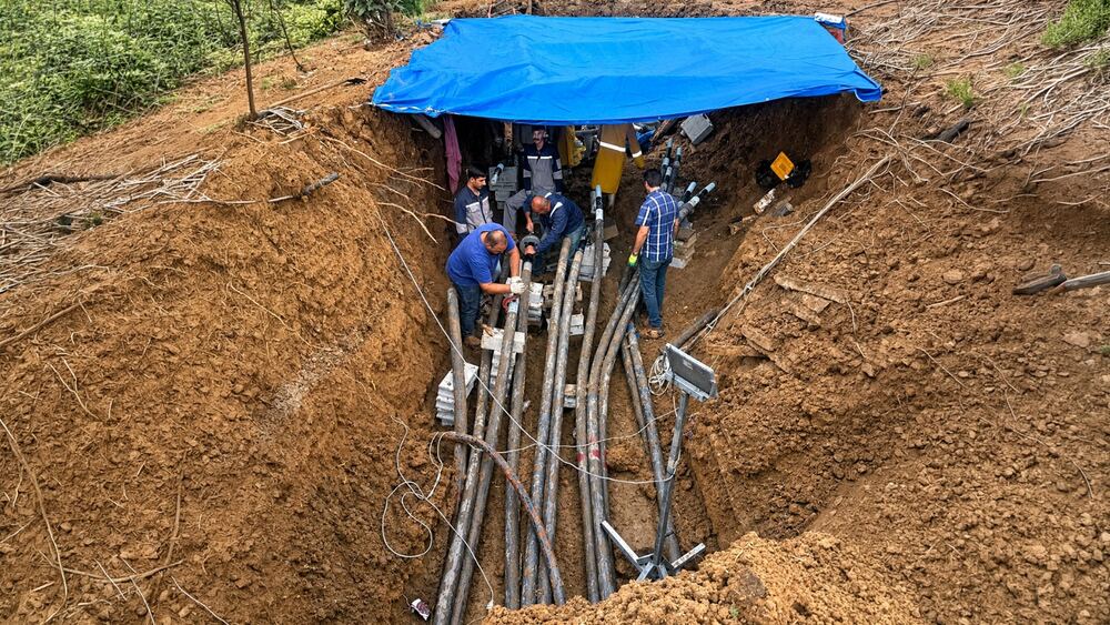 Erbil'de kablo arızası nedeniyle 72 bin kişi elektriksiz kaldı
