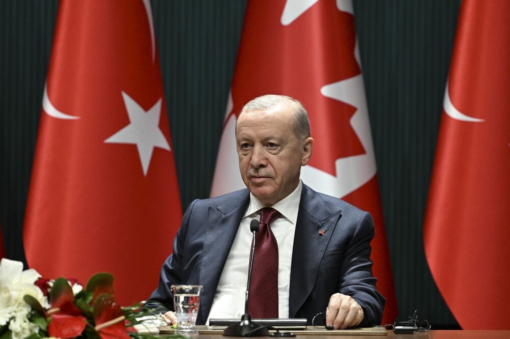 Erdoğan: Barış için diplomasi kapısını açık tutacağız