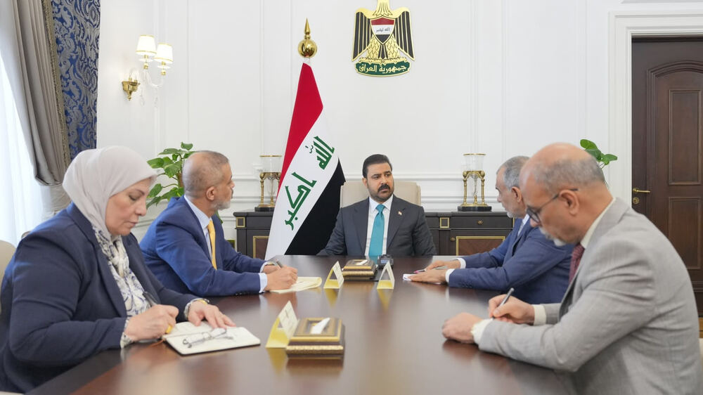 Irak Başbakanı Ali Zeydi sözleşmeli personelin kadroya alınacağını duyurdu