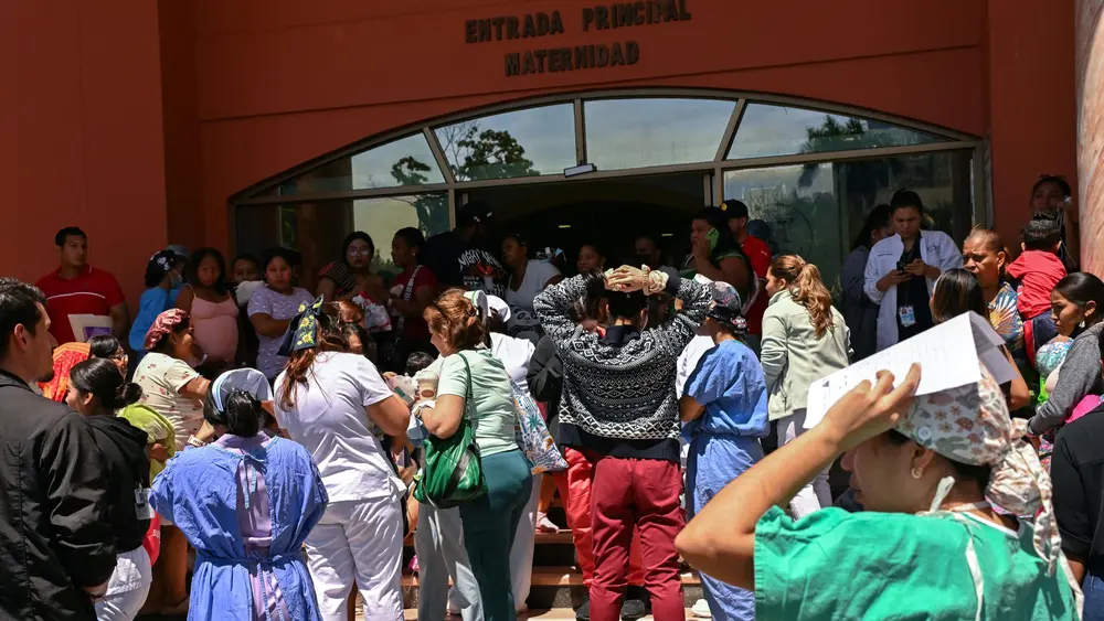 Panama'da 7,7 Büyüklüğünde Deprem: Tsunami Uyarısı Yapıldı