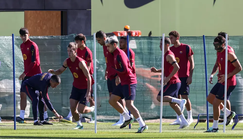 Barcelona'nın Paris Saint-Germain Maçı Öncesi Uçuş Krizi