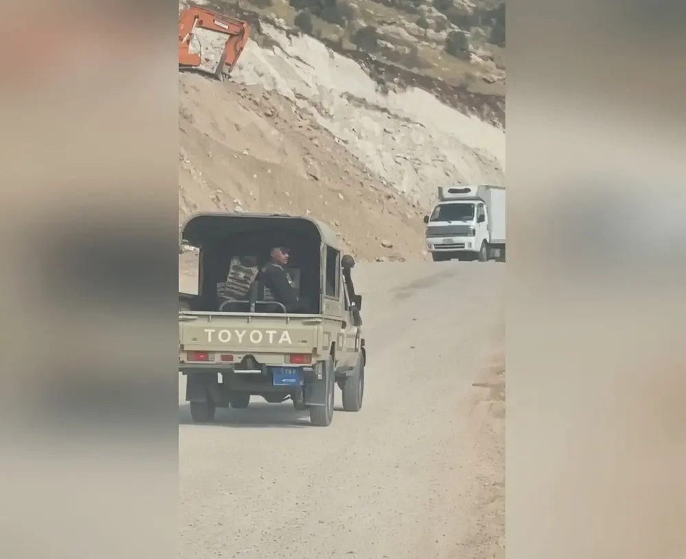 Duhok'ta kaçak yapı yıkımı sırasında gerginlik çıktı