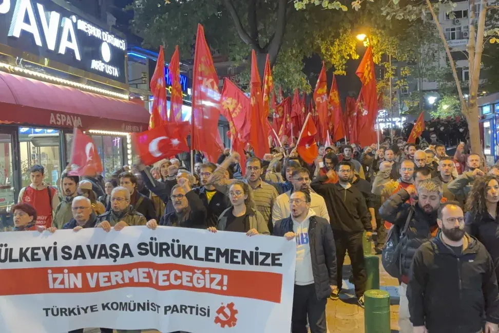 Türkiye Komünist Partisi Yemen'deki Gerilime Karşı Protesto Düzenledi