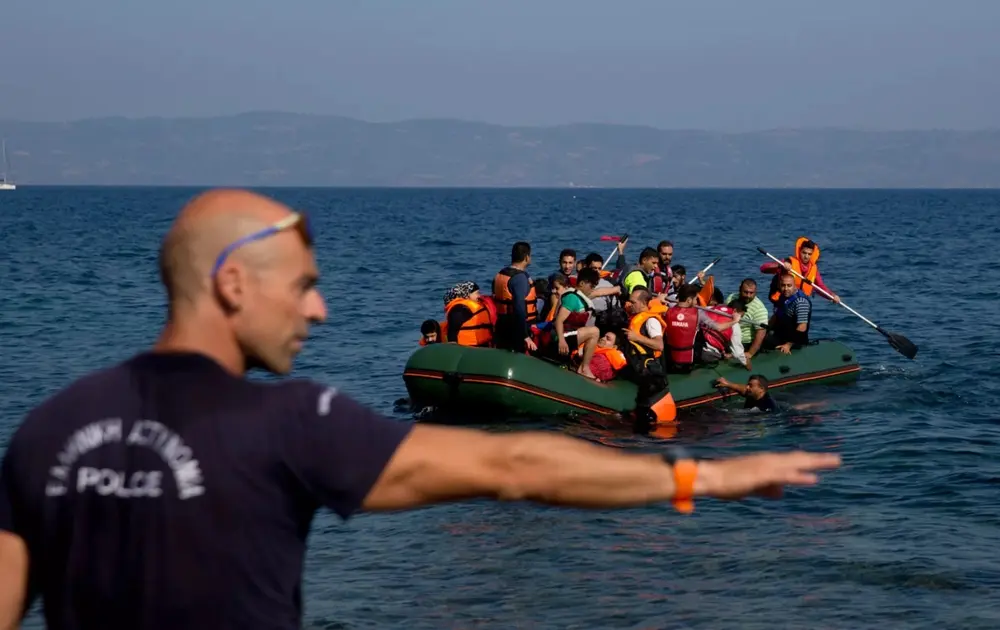Yunanistan'a ulaşan Kürt sığınmacılar yaşadıkları tehlikeli yolculuğu ve kamp koşullarını anlattı