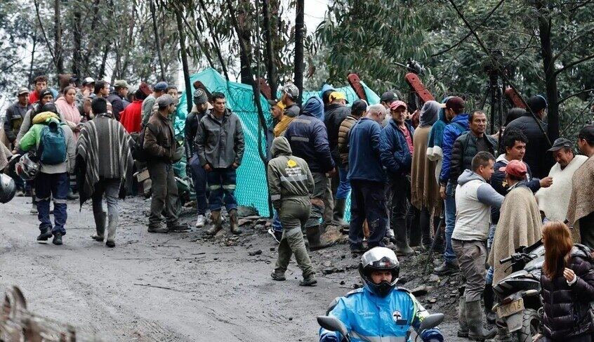 Kolombiya'da yasadışı altın madeni çöktü: 14 ölü, 7 yaralı