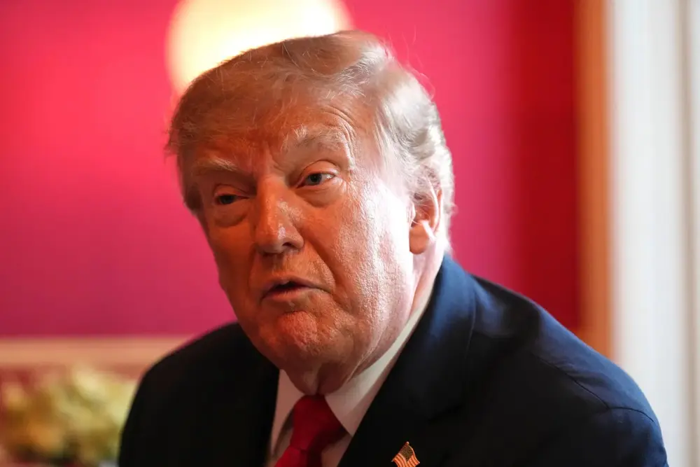 Trump'tan İngiltere'deki Fairford üssü yakınındaki gözaltılara ilişkin açıklama