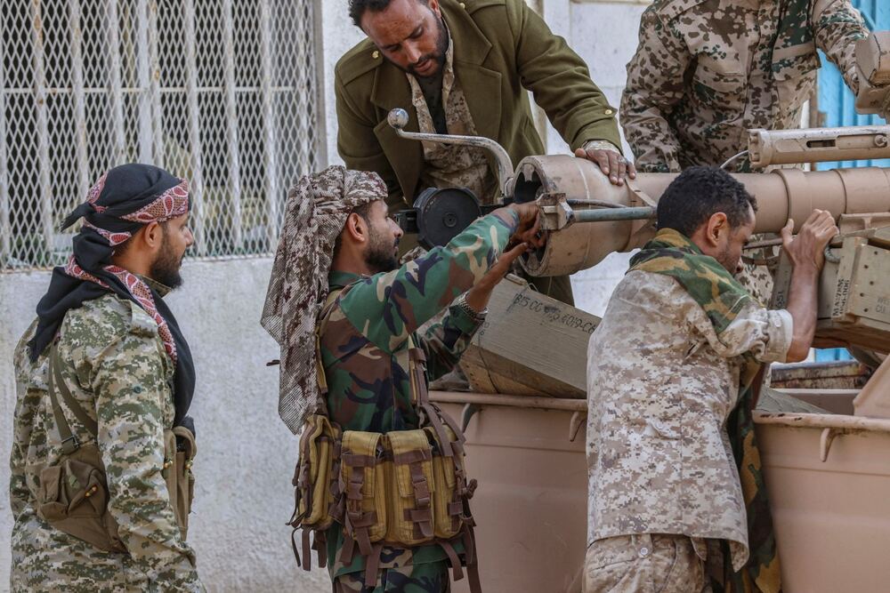 Mısır Dışişleri Bakanı Abdülati'den Yemen'deki çatışmalar için siyasi çözüm çağrısı