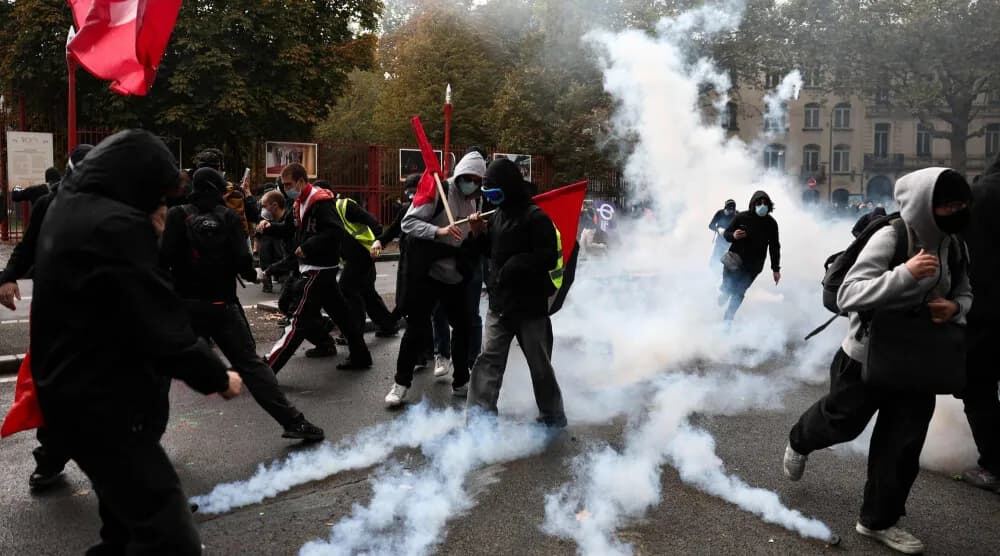 Fransa’da Öğrenci Protestoları 33 Gün Sürdü, 80 Bin Kişi Katıldı