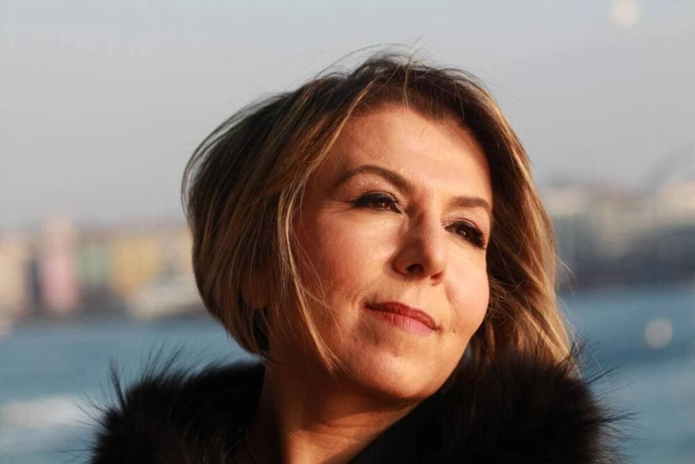 18 Yıl Sonra İsviçre'den Türkiye'ye Dönen Yazar Suzan Samancı Gözaltına Alındı