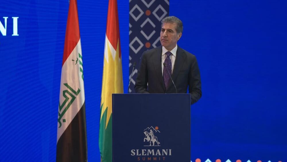 Barzani: Siyasi anlaşmazlıklar ticareti engellememeli, anayasal çerçeve şart