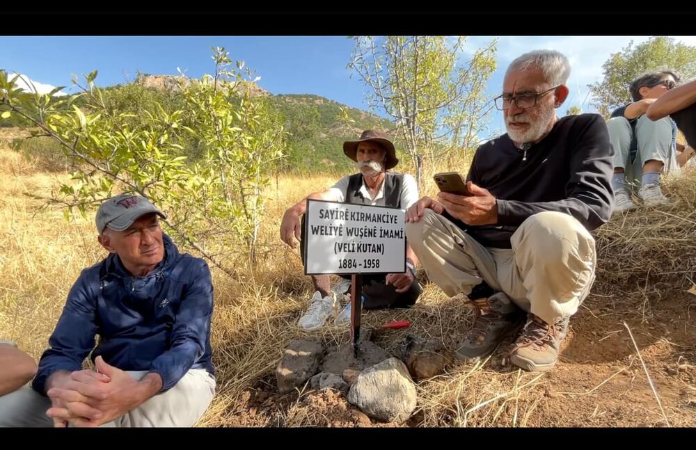 Dersim’in Şairi Weliye Uşene İmami’nin Mezarı 45 Yıl Sonra Peter Köyü’nde Bulundu