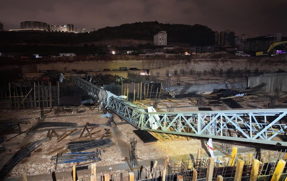 Antalya Kepez'te Hortum 4 İşçiyi Öldürdü, 1'i Yaralandı