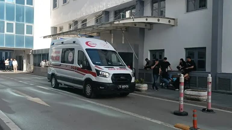Batman’da 8. kattaki balkondan düşen kadın hayatını kaybetti