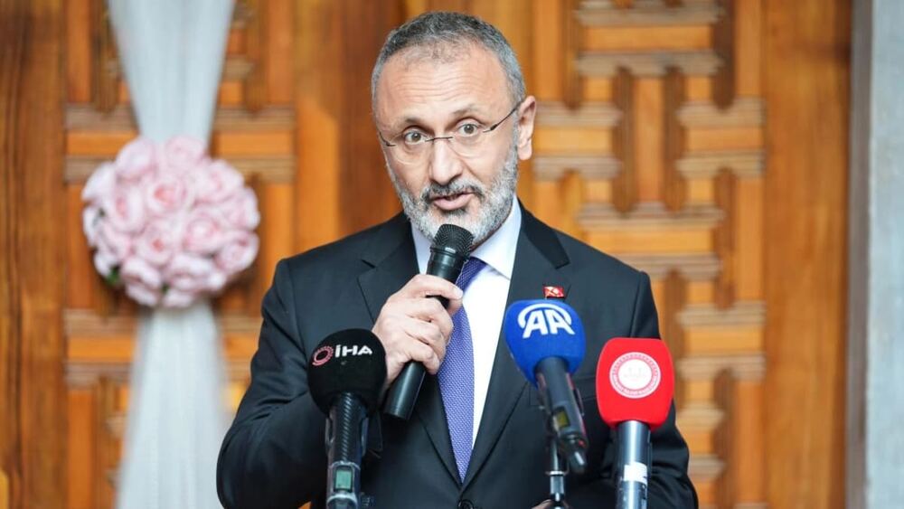 Eyüpsultan Belediyesi'nde yolsuzluk soruşturması: 28 kişi gözaltında