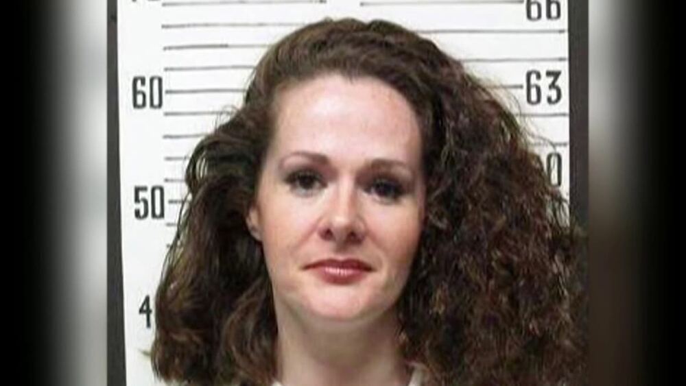 Tennessee'de iki doz ölümcül ilaç verilen idam mahkumu Christa Pike'ın durumu ağır
