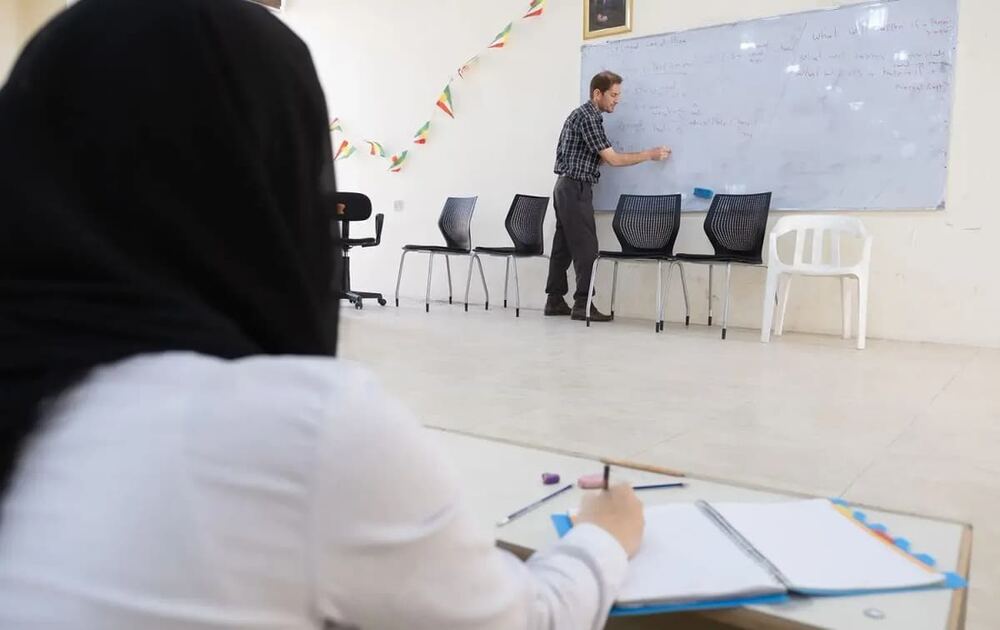 Irak Eğitim Komisyonu, Kürdistan’daki sözleşmeli öğretmenlerin daimi kadroya alınmasını istedi