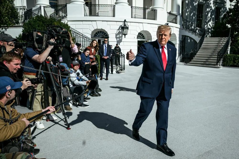 Trump, ara seçimlerde hile bildirenlere 1 milyon dolar ödül vaat etti