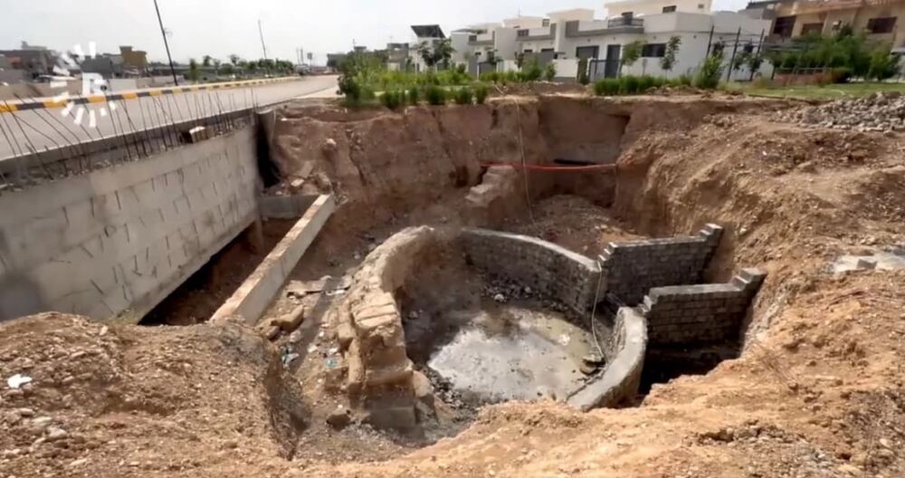 Süleymaniye Kelar’da 1700 yıllık Sasani Kapısı 9 metre derinlikte bulundu