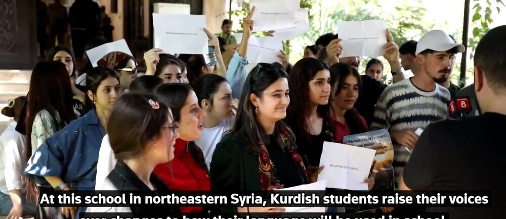 Suriye Kürtleri, yeni eğitim kararına karşı tam Kürtçe müfredat talep ediyor